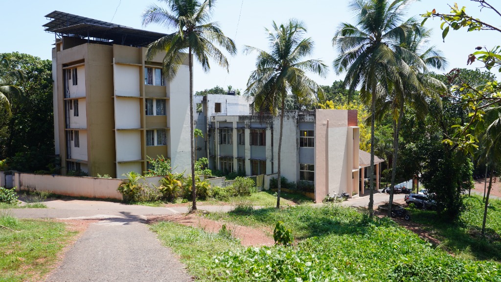 Nursing Hostel Exterior