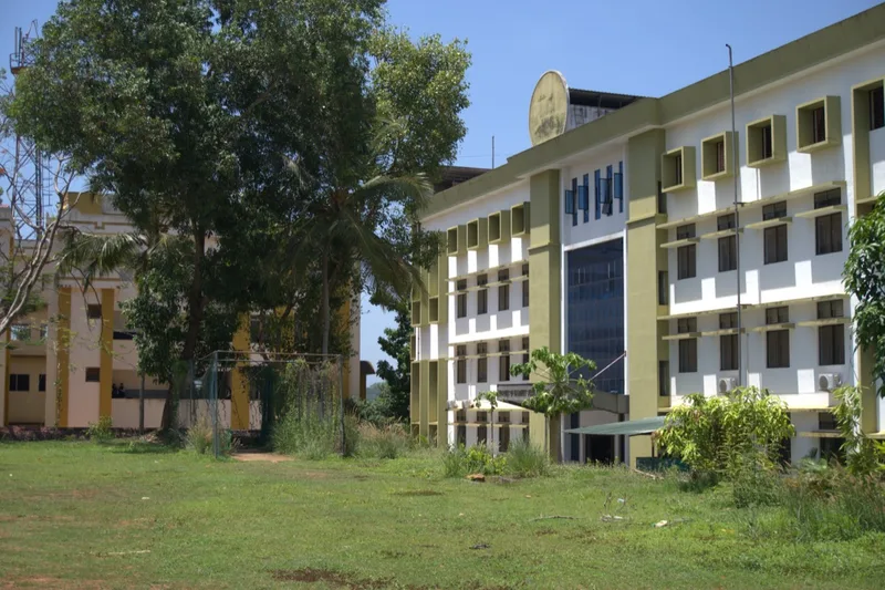 KMCT School of Business, Kallanthode