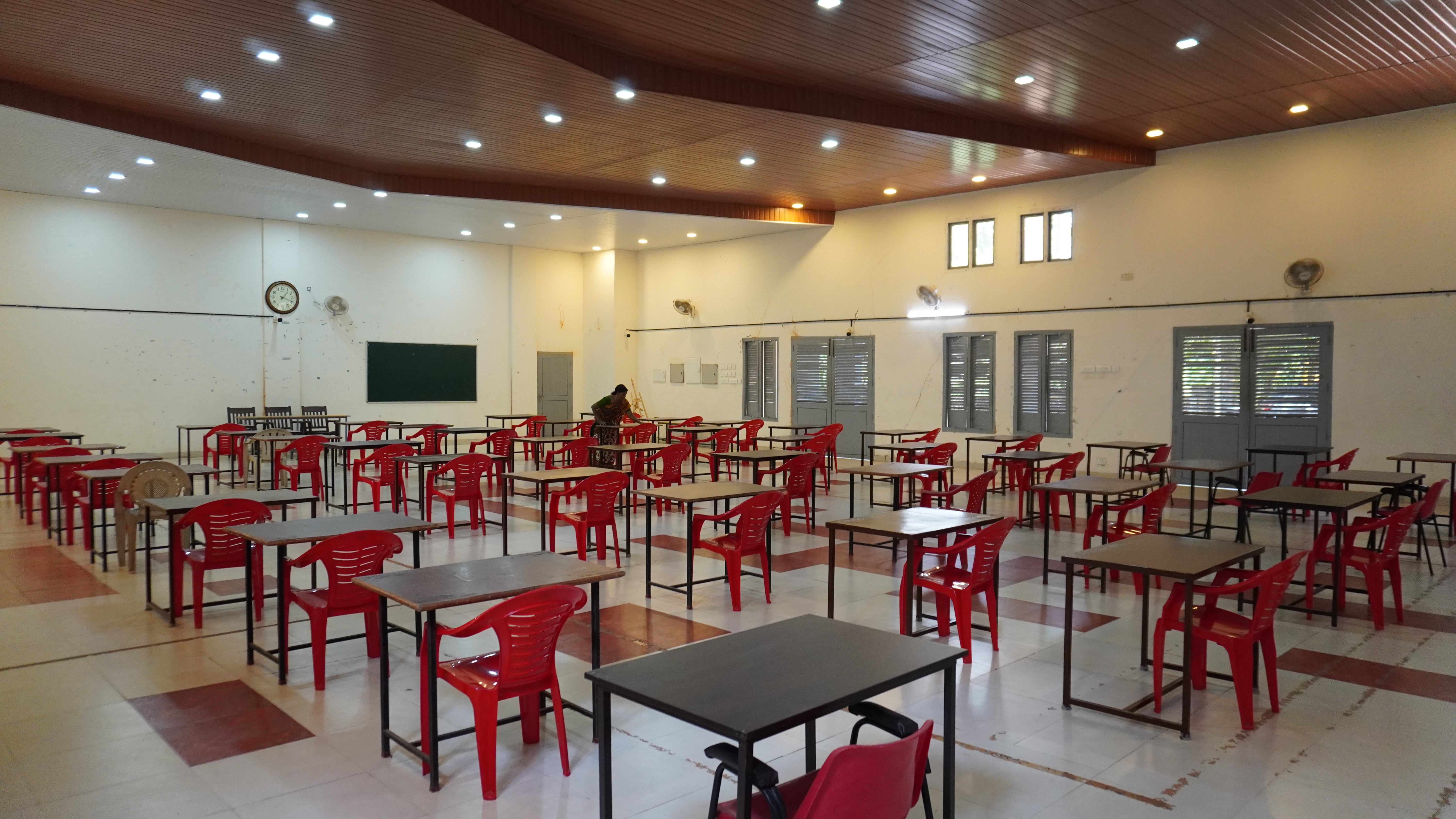 Exam Hall — photo 3 of 5