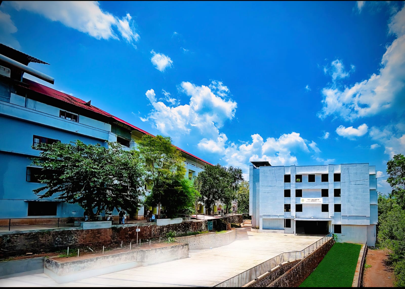 Polytechnic grounds
